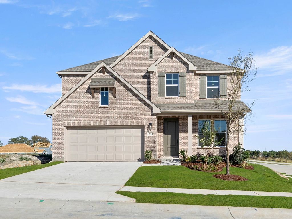 737 Landon Lane. Justin, TX 76247