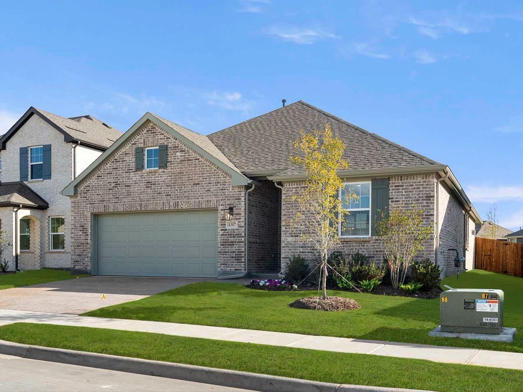 Brookshire at Legacy Hills - Meridian Interior Image 2