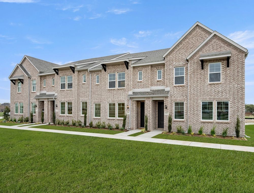 7629 Dakota Drive. Watauga, TX 76148