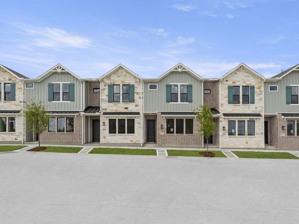 1144 Concan Drive. Plano, TX 75075