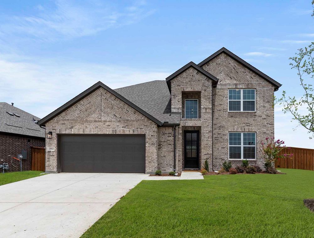 1602 Glacier Drive. Forney, TX 75126