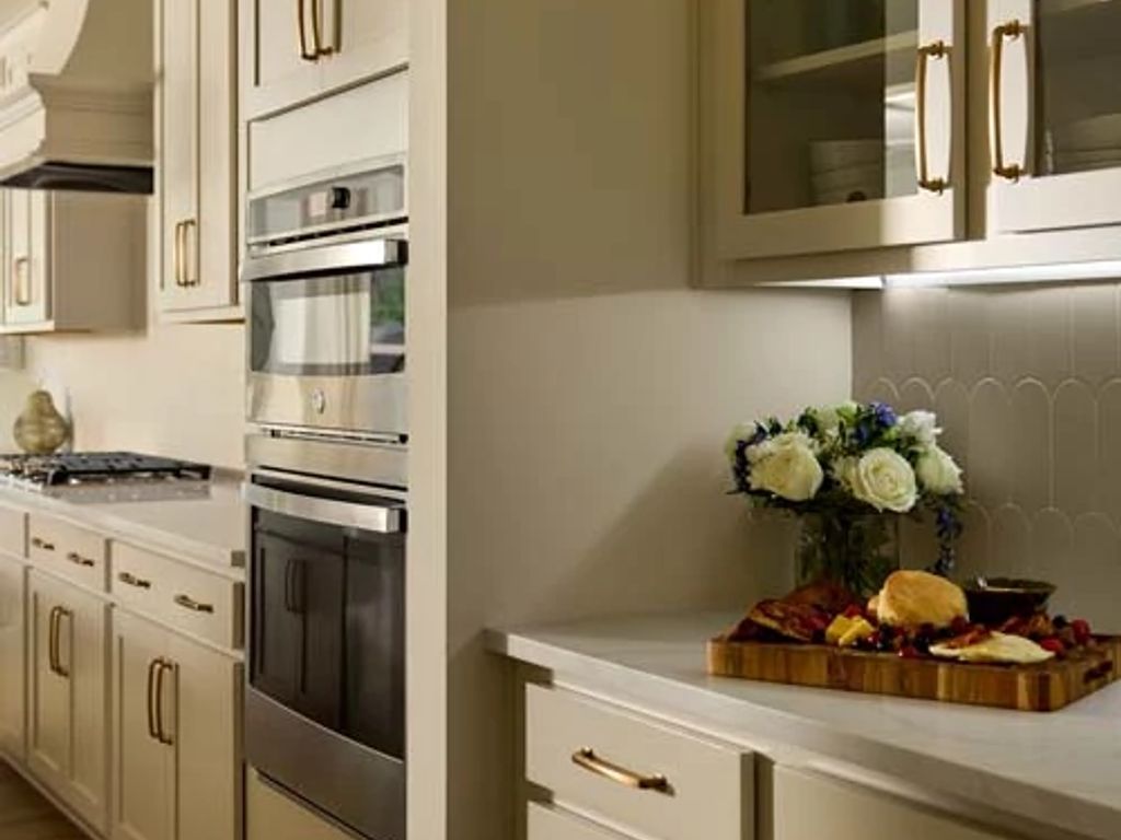 The Estates at Casteel - Savoy Interior Image 2