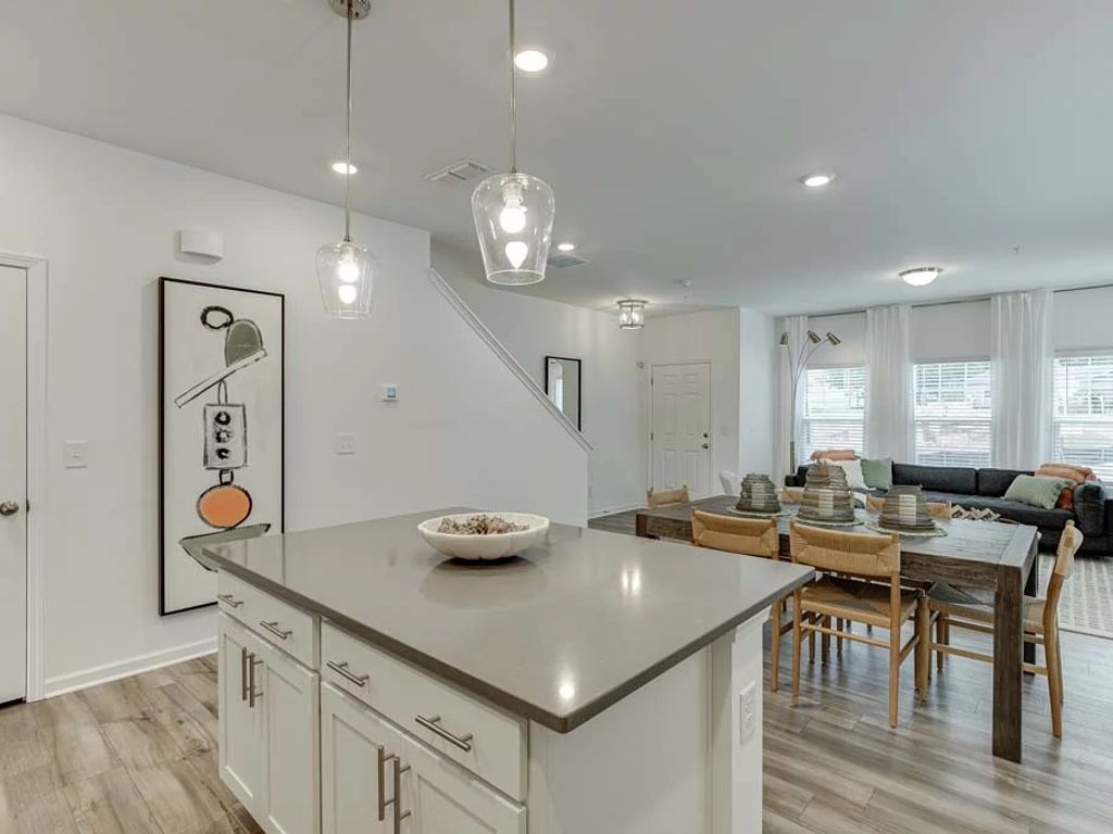 Park Vue - Cedar Interior Image 11