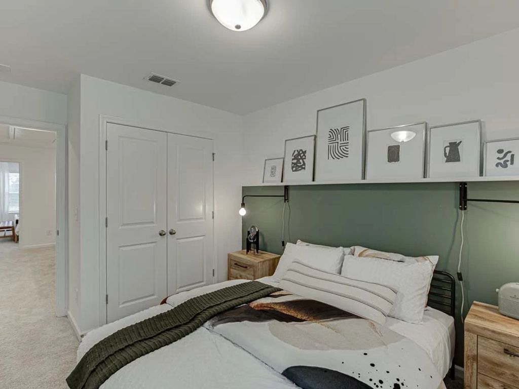 Park Vue - Cedar Interior Image 18