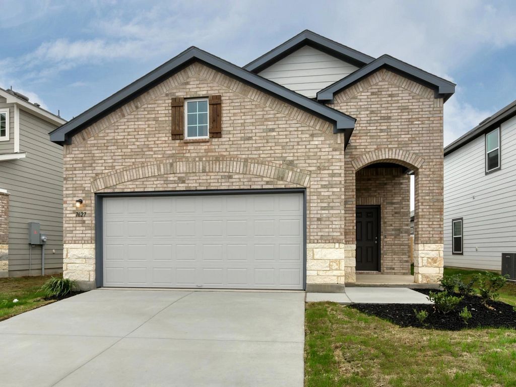 McKinney - Hennersby Hollow: San Antonio, Texas - Ashton Woods