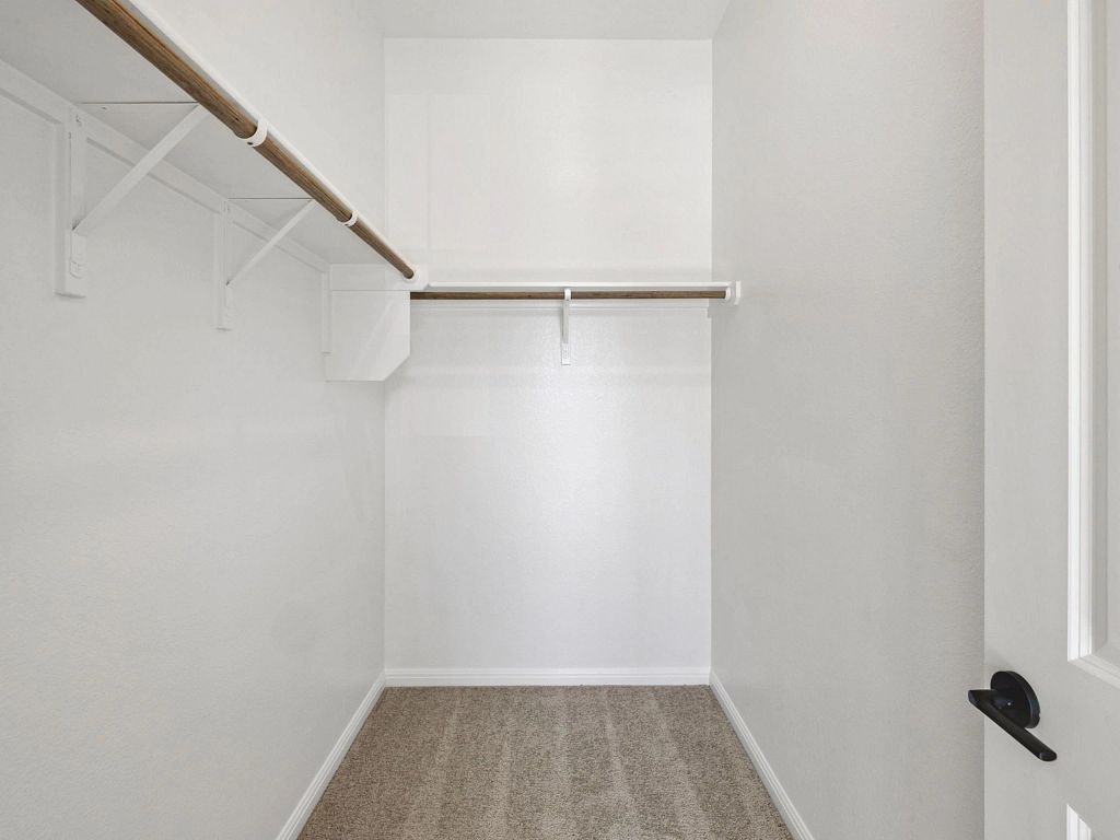 Provence - Ashlyn Interior Image 7