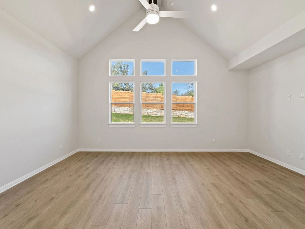 Provence - Ashlyn Interior Image 22
