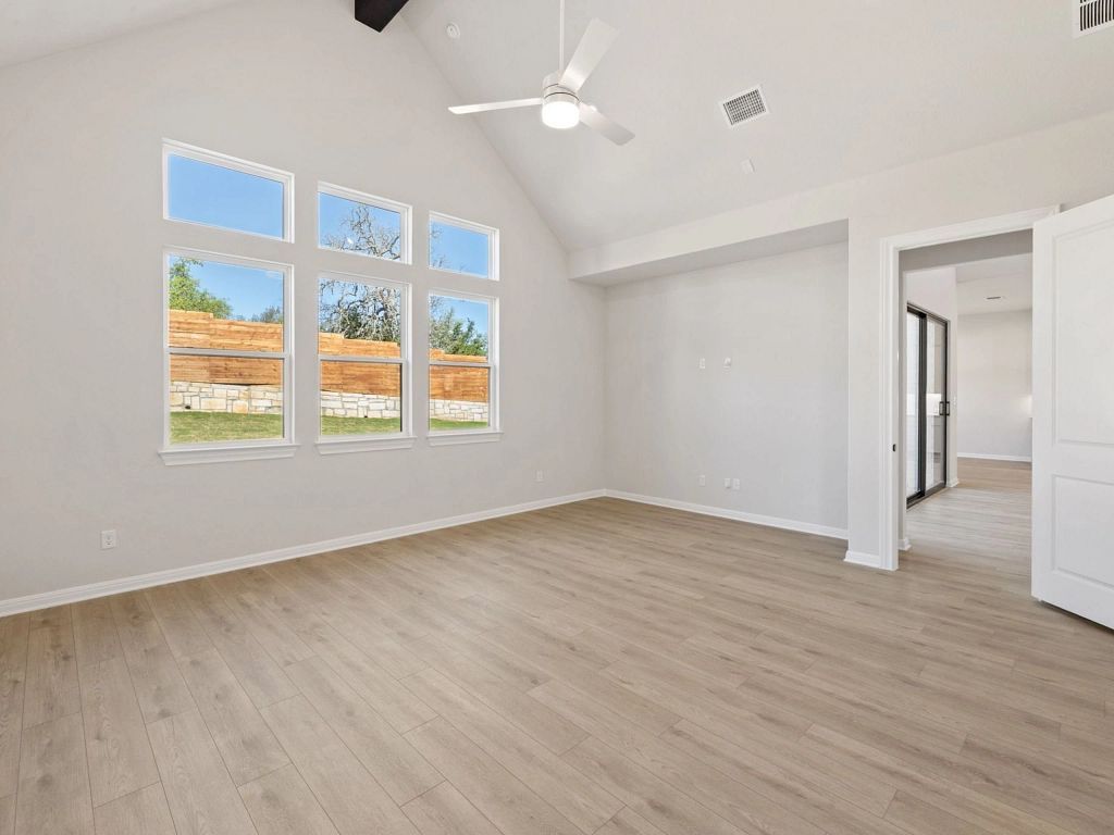 Provence - Ashlyn Interior Image 23