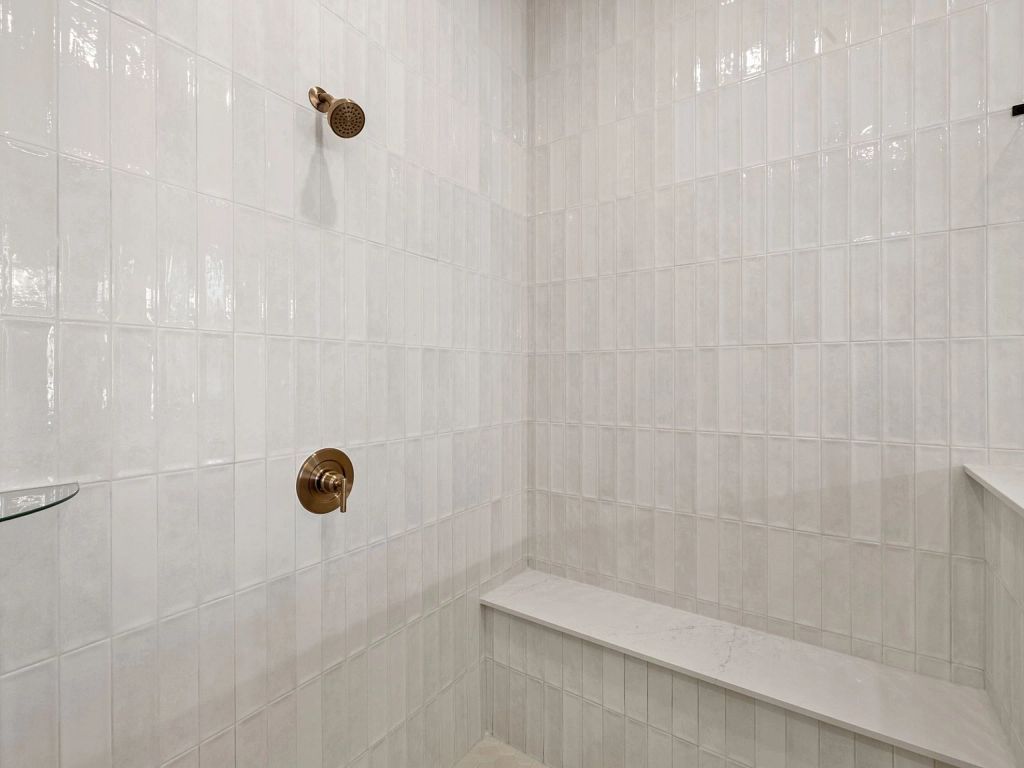 Provence - Ashlyn Interior Image 27