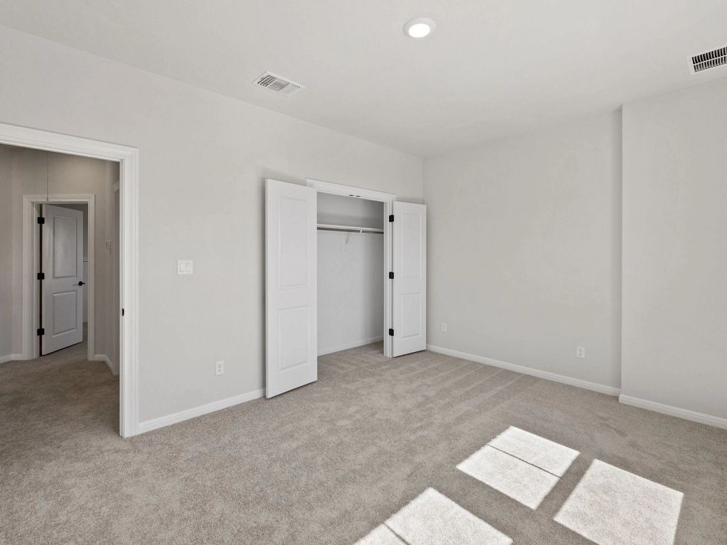 Provence - Ashlyn Interior Image 32