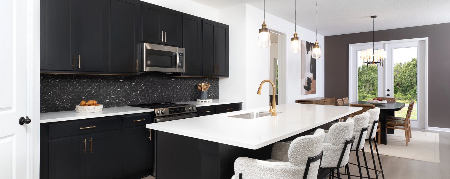 casa en Crescent Shores por Ashton Woods