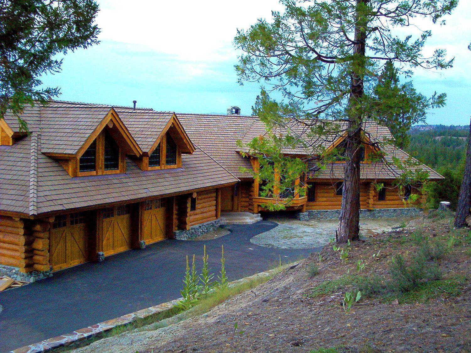 Aspenwood Homes por Aspenwood Homes en Reno California