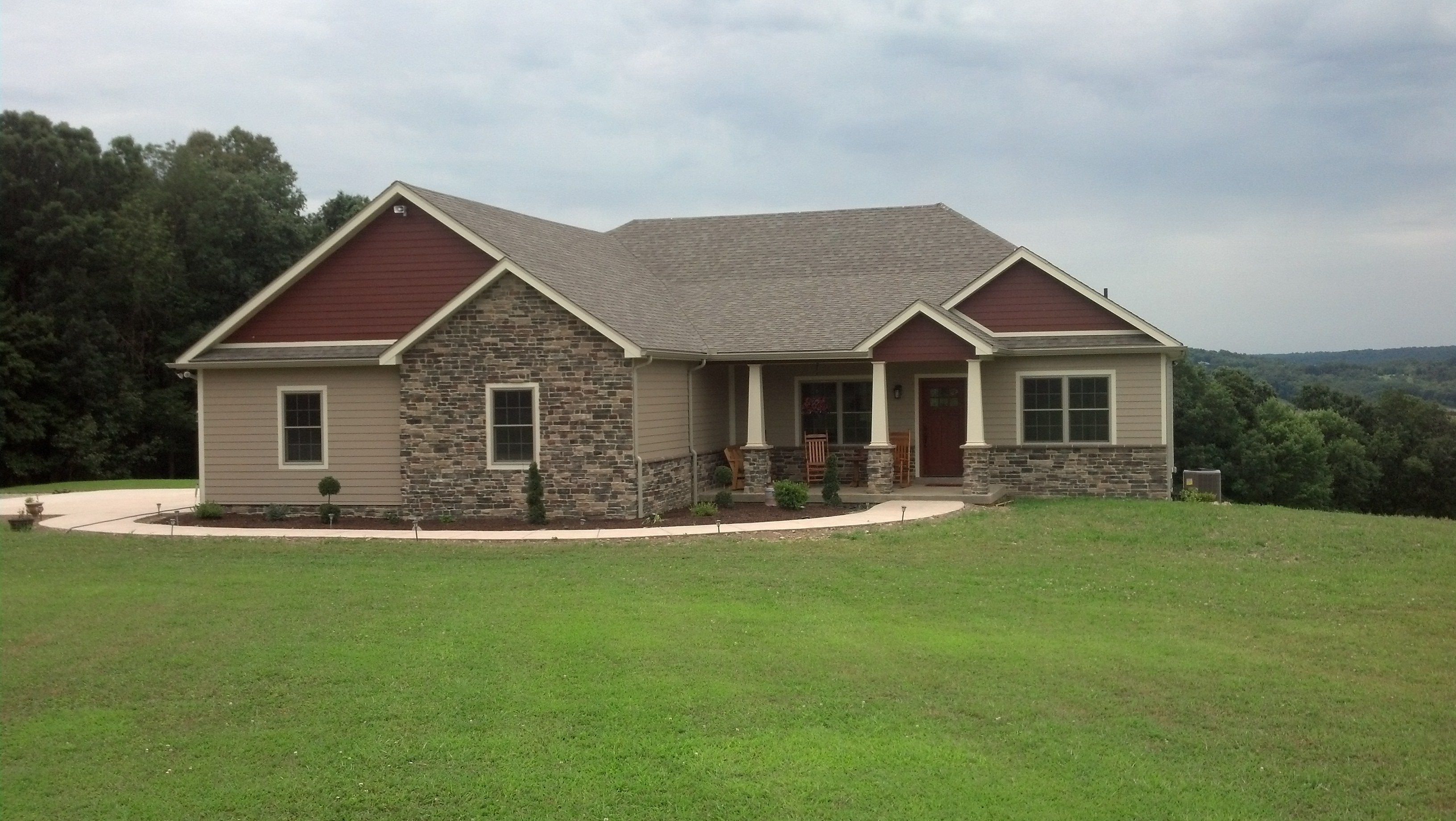Avignon Homes - New Stanton, PA