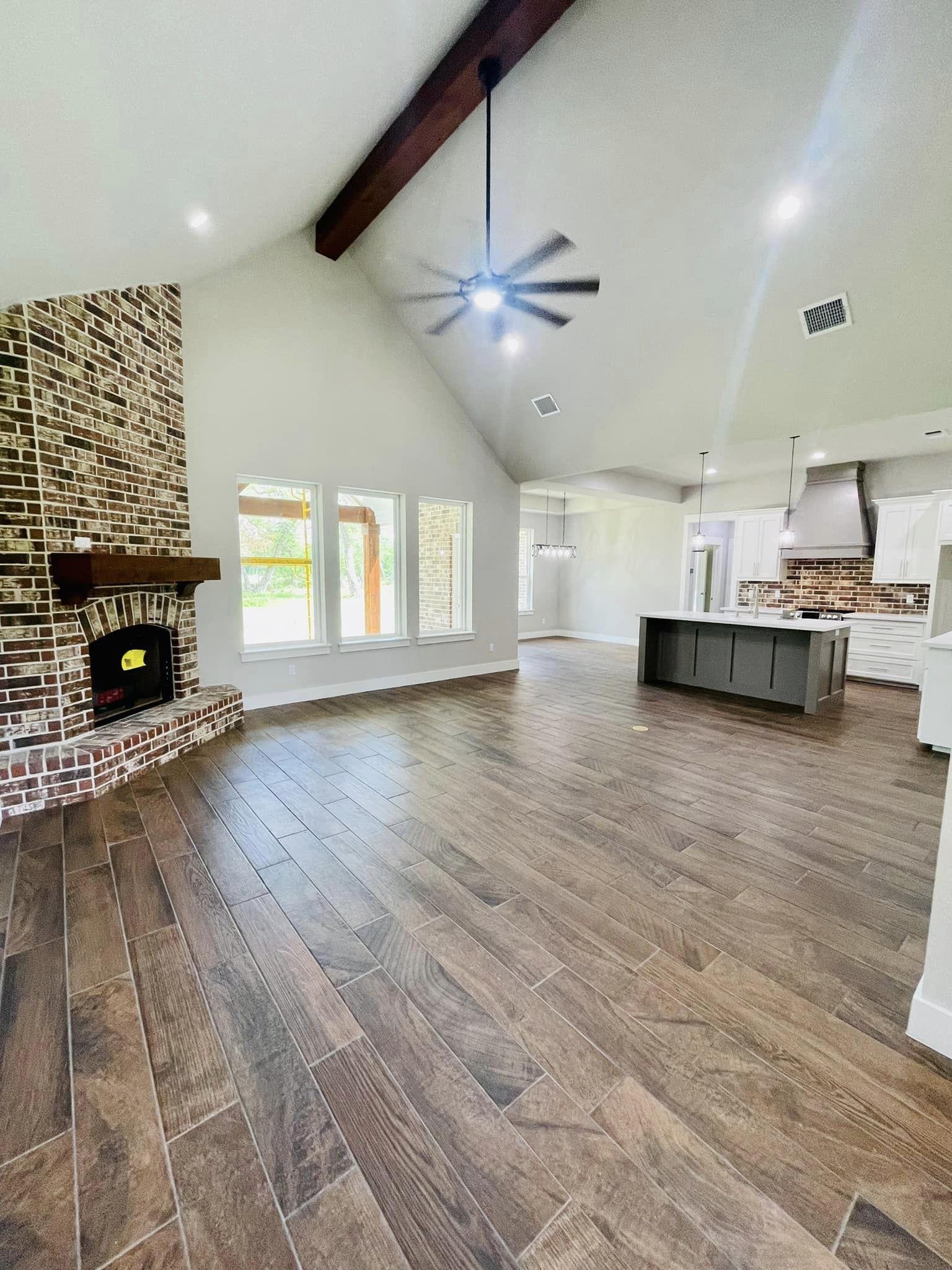 casa en B3 Custom Homes, LLC por B3 Custom Homes, LLC