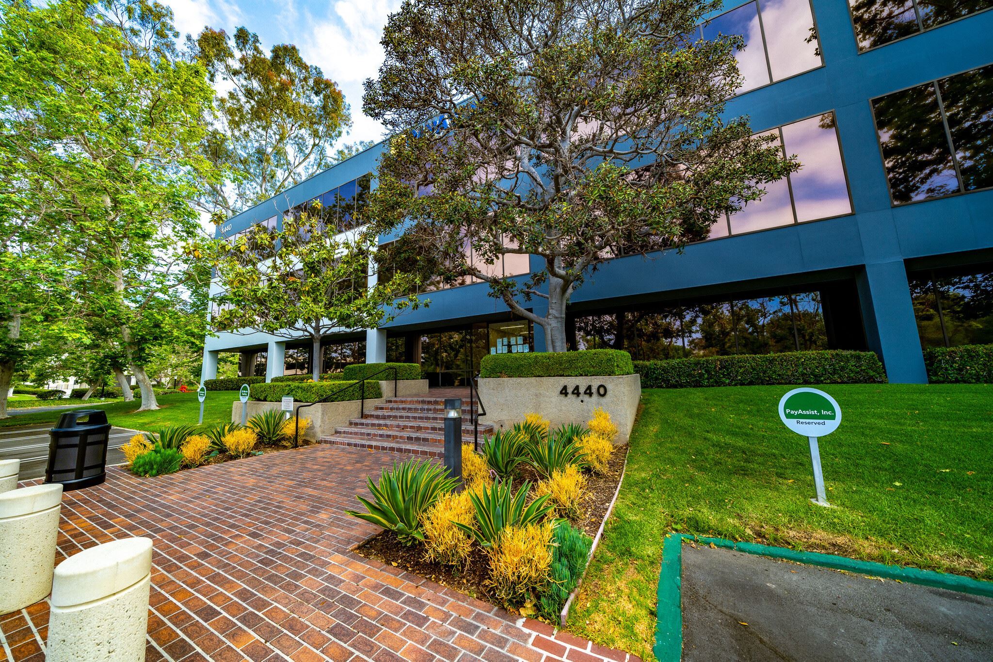 Waypoint Newportnewport Beach por Shopoff Realty Investments en Orange County California
