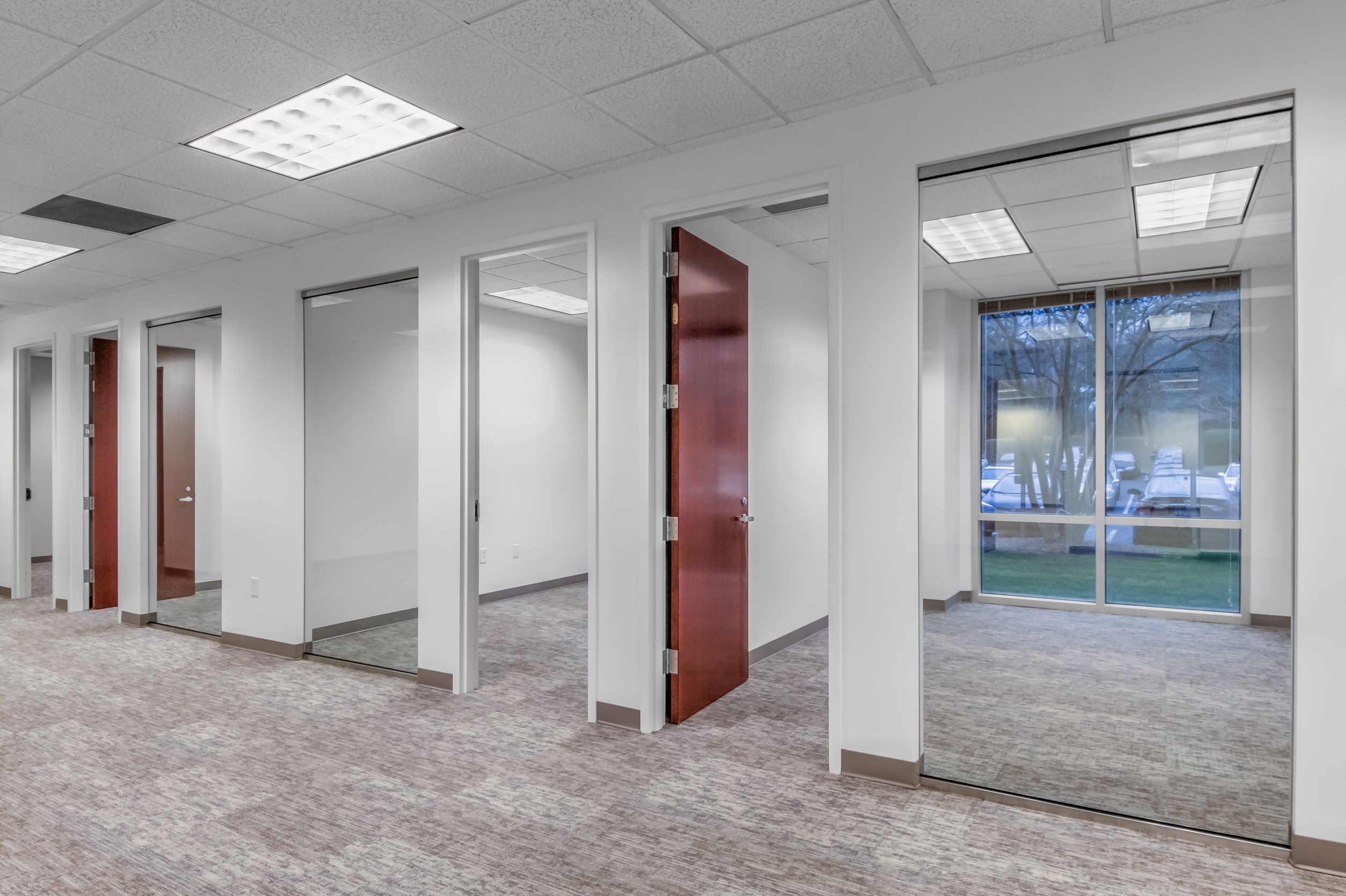 Three Resource Square Charlotte, North Carolina Shopoff Real por Shopoff Realty Investments en Orange County California