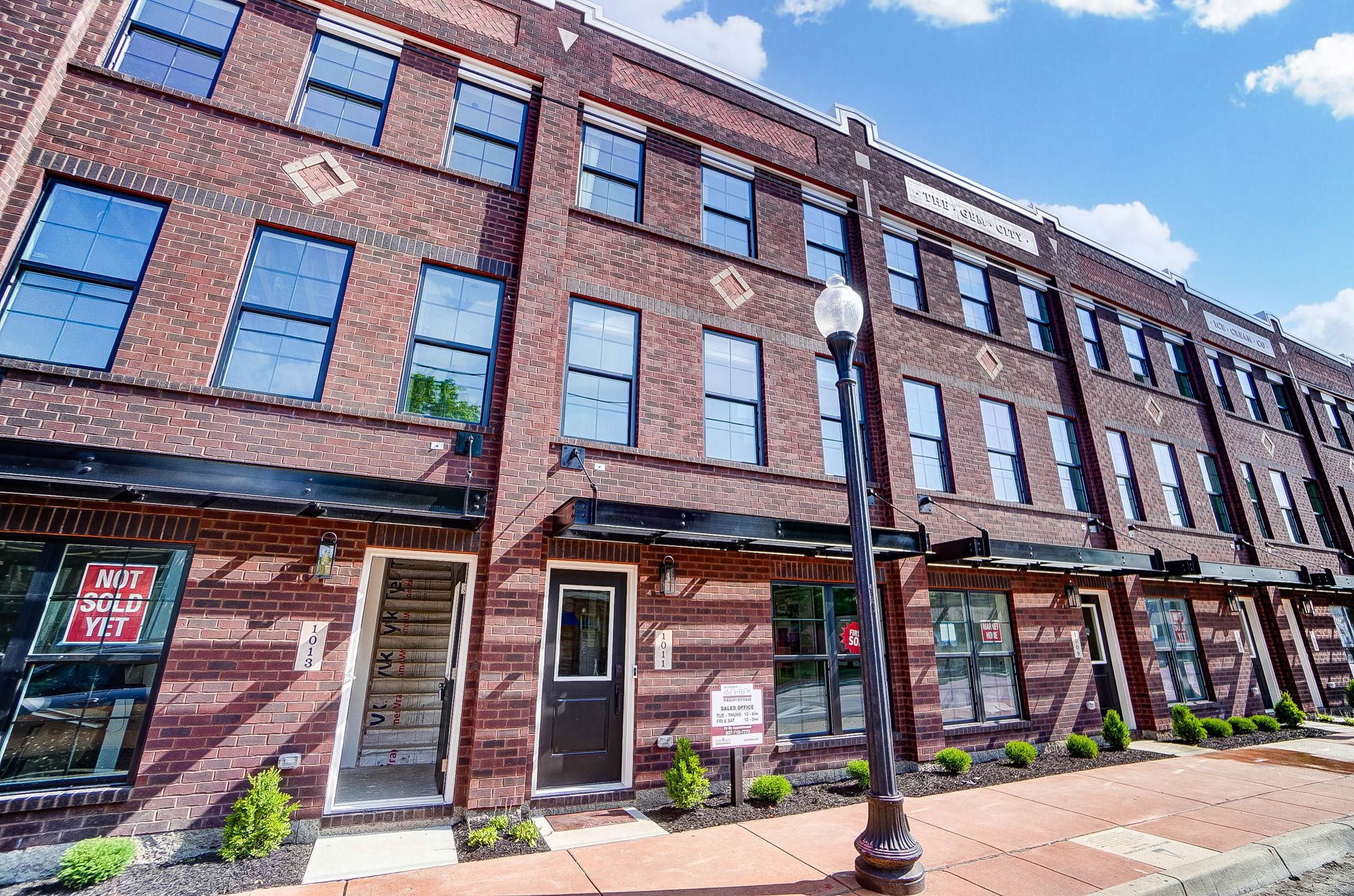 casa en Available Homes por Charles Simms Development