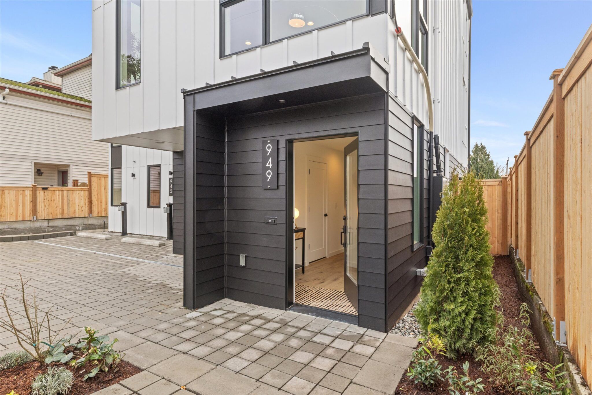 West Woodland Ballard - Bellevue, WA