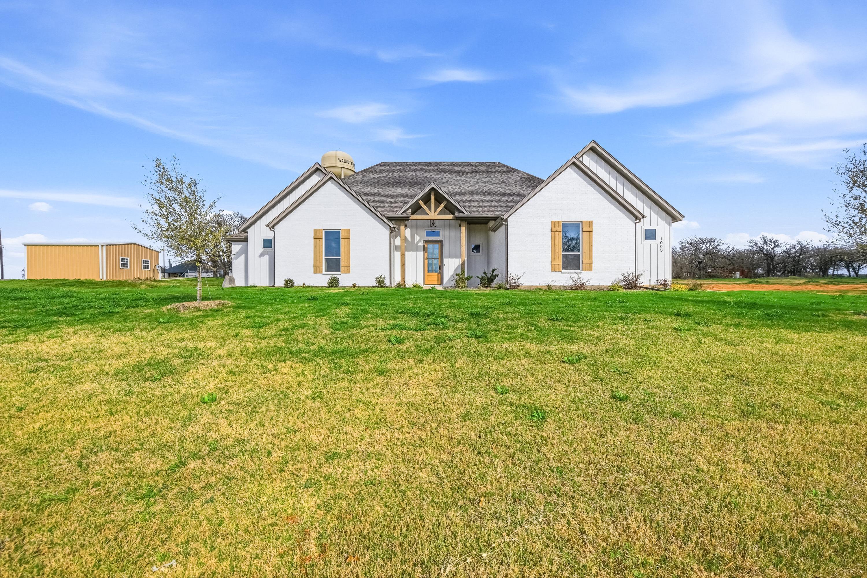 Mcbee Homes 1005 Ronnie CT - Fort Worth, TX