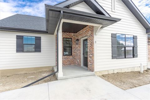 2523 Morning Rose Lane 2. Billings, MT 59106