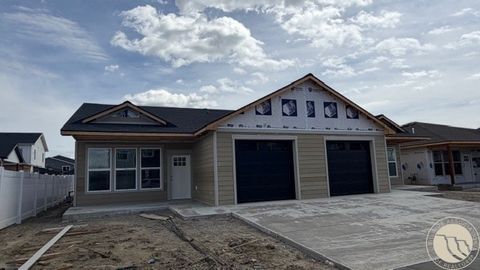 1127 Buffalo Crossing Drive. Billings, MT 59106