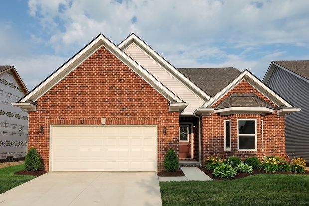 Devonshire Place - Lapeer, MI