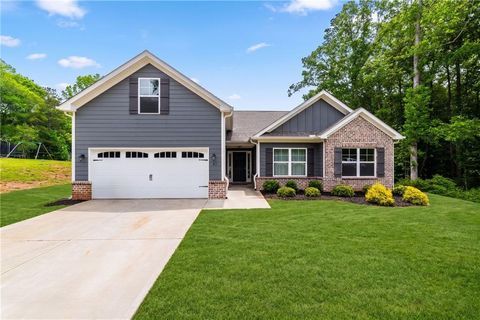 1400 Stone Road. Bishop, GA 30621