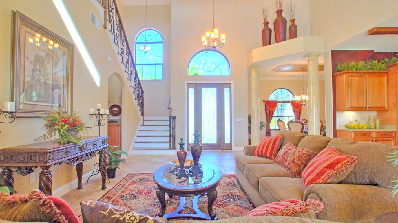 casa en A&E Custom Homes por A&E Custom Homes