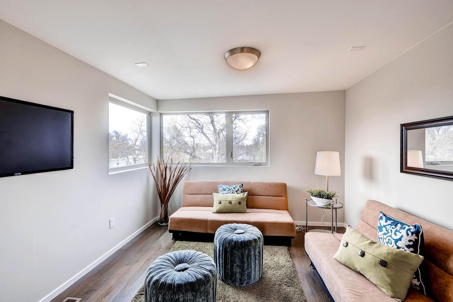 casa en 3877 Vrain por Dirc Homes LLC