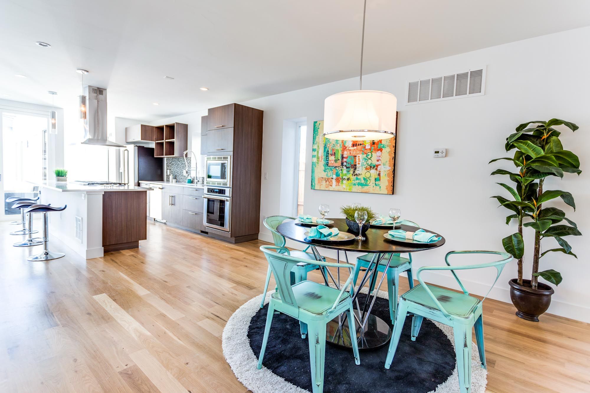 casa en 1291 & 1293 Pennsylvania por Dirc Homes LLC