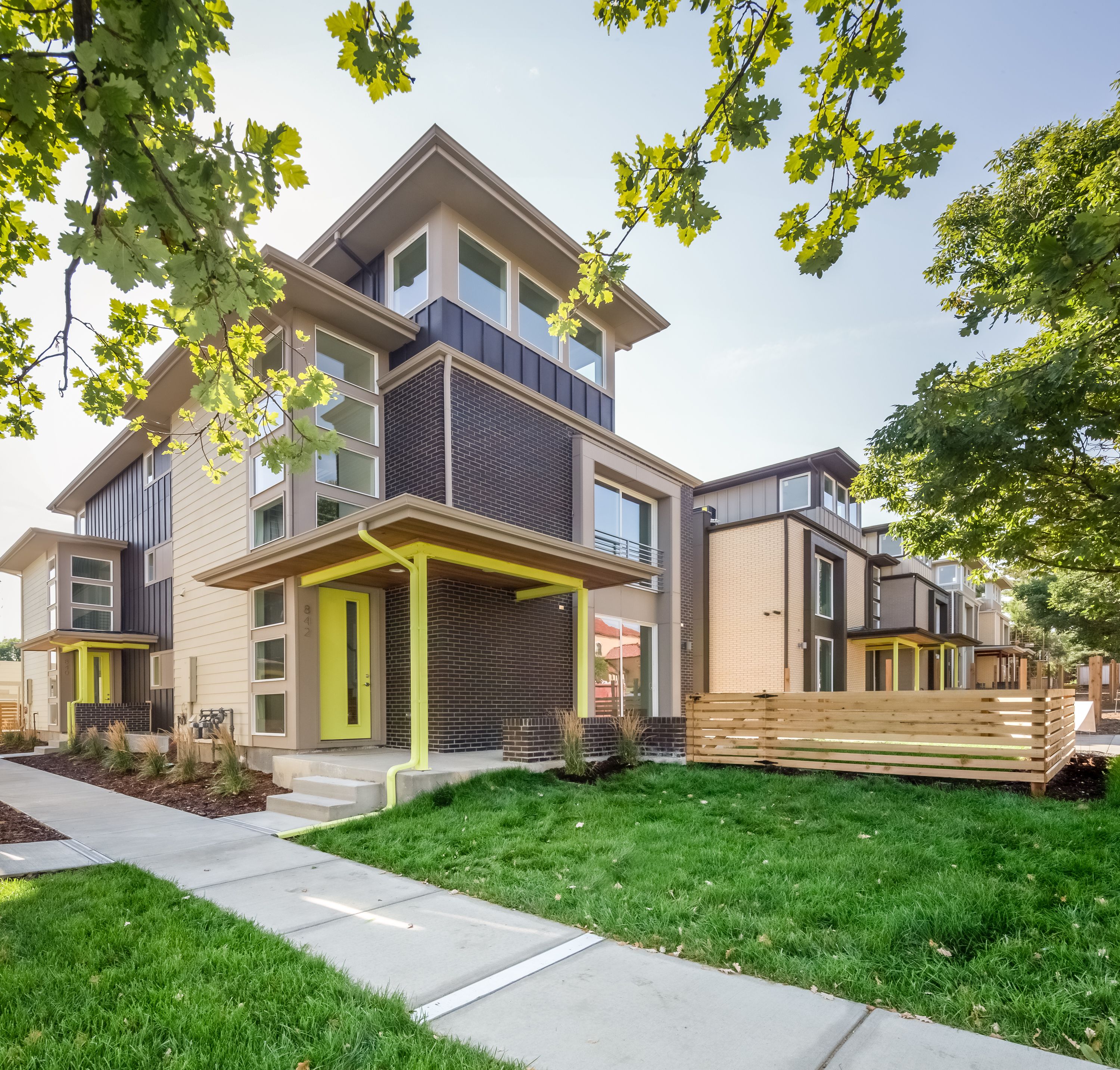 casa en 800 Fairfax por Dirc Homes LLC