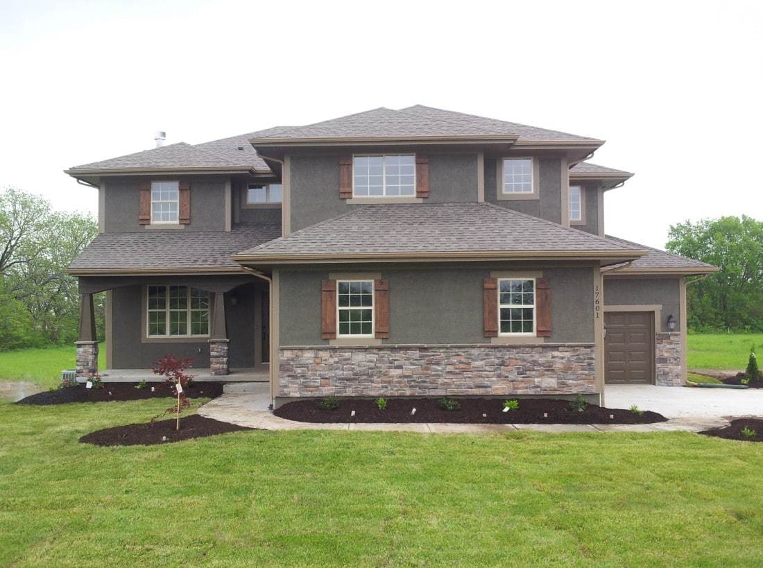 casa en Ridge Craft Custom Homes por Ridge Craft Custom Homes