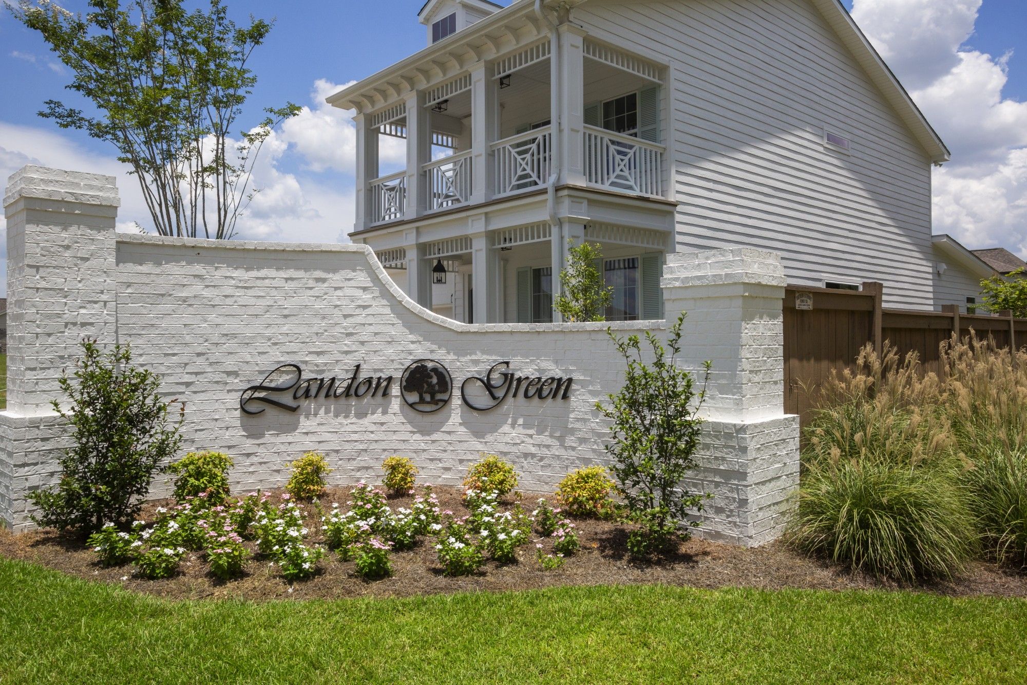casa en Landon Green por Elliott Homes, LLC