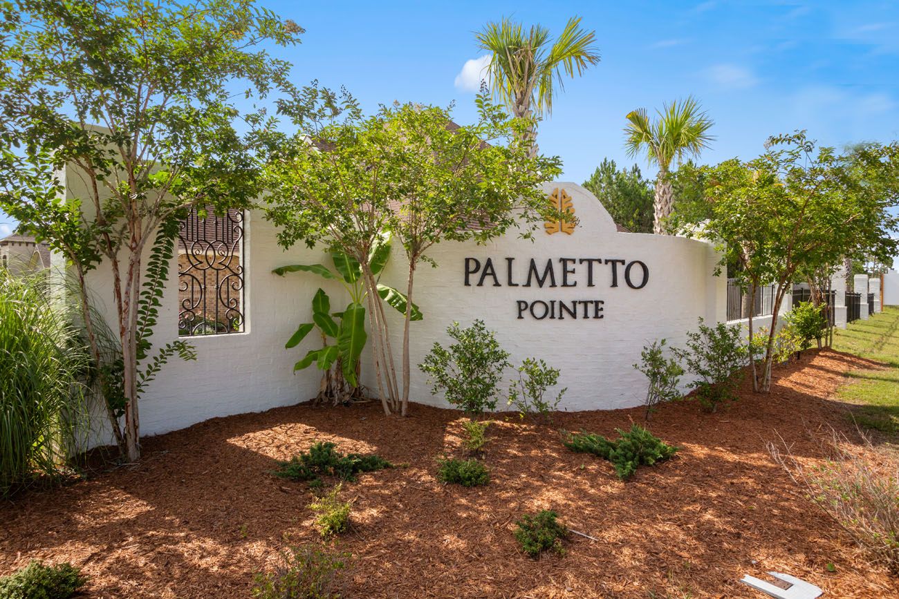 casa en The Enclave At Palmetto Pointe por Elliott Homes, LLC