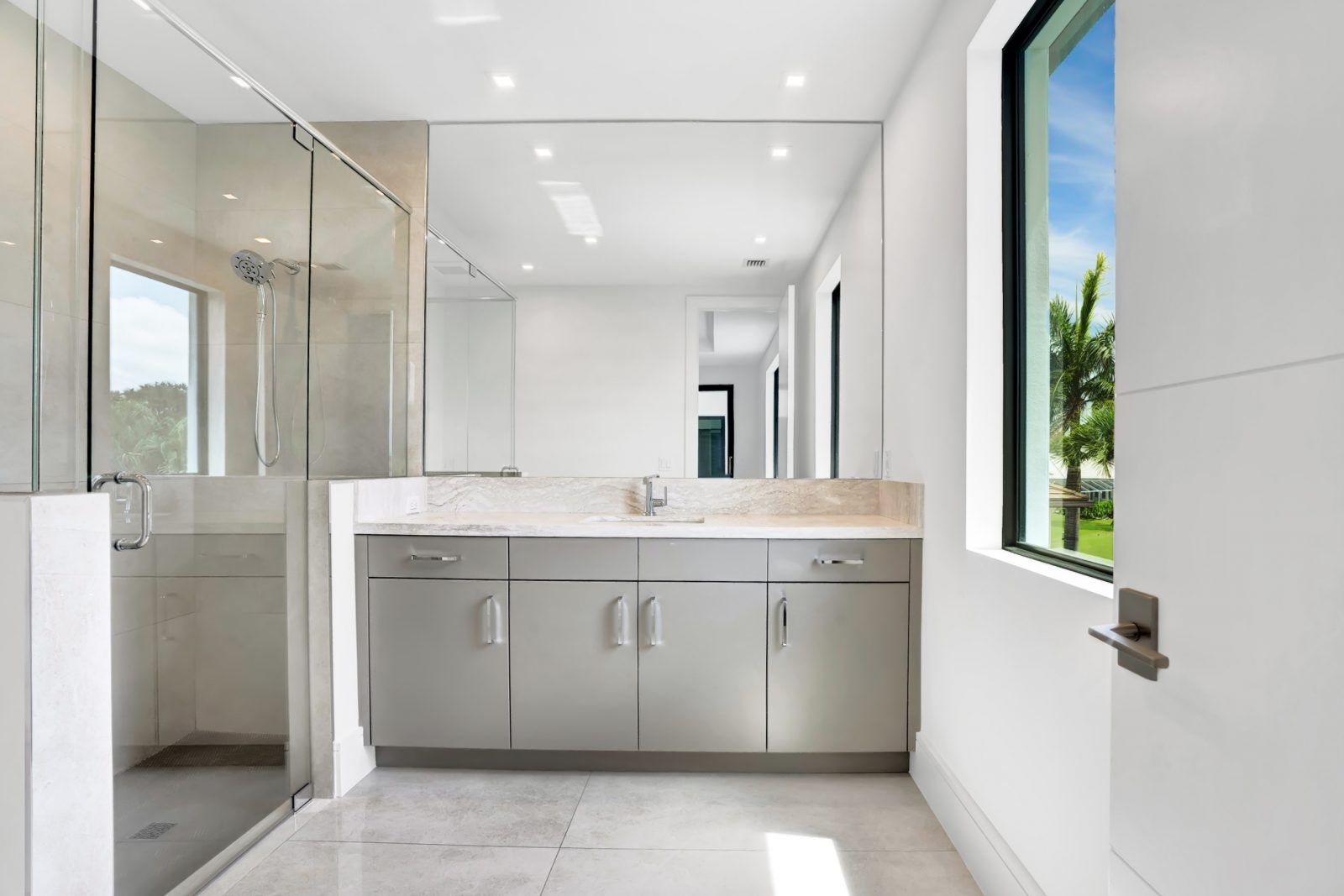 casa en Delaire Country Club por Ellish Builders