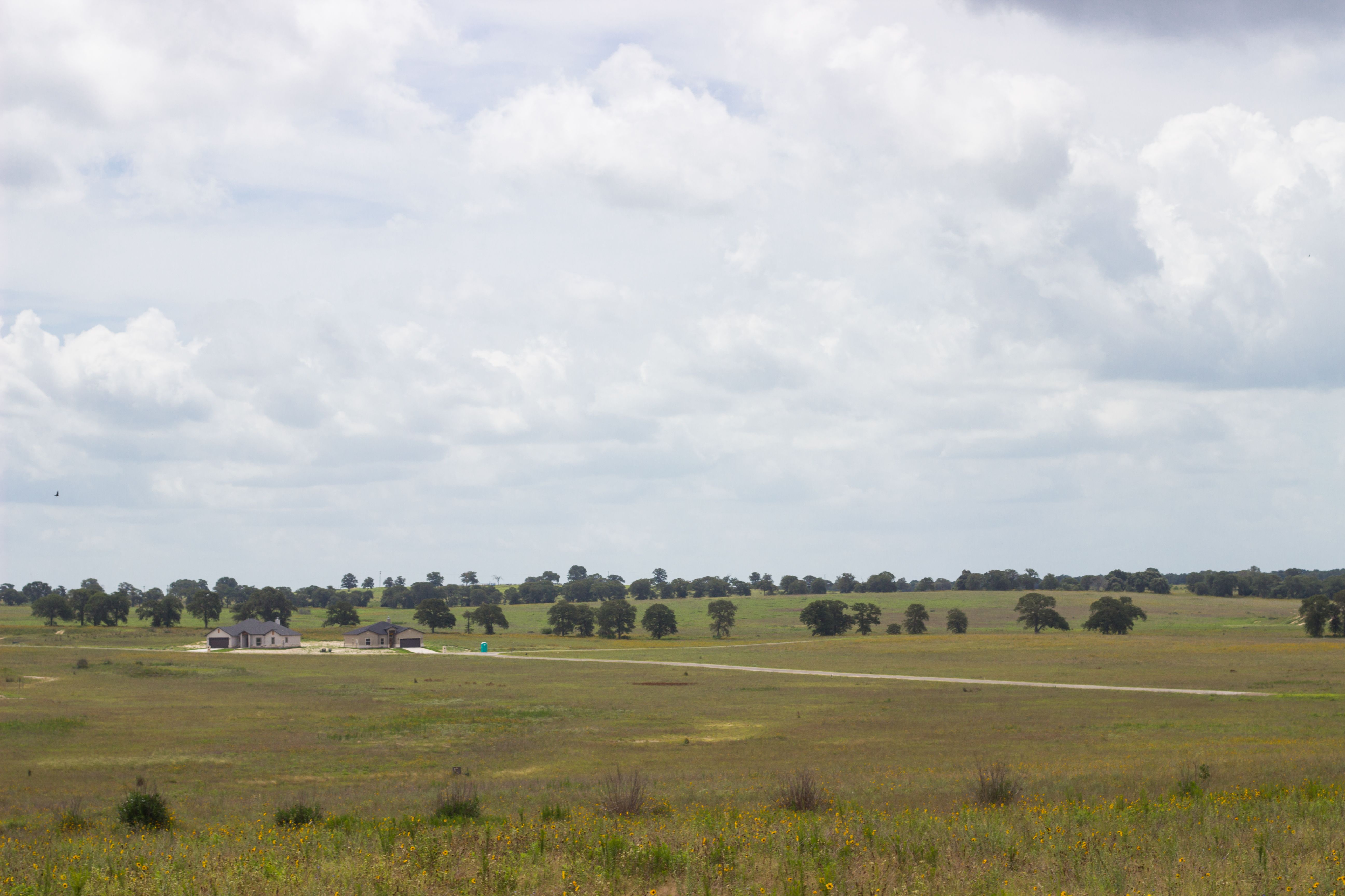 Las Palomas Country Club Estates - La Vernia, TX