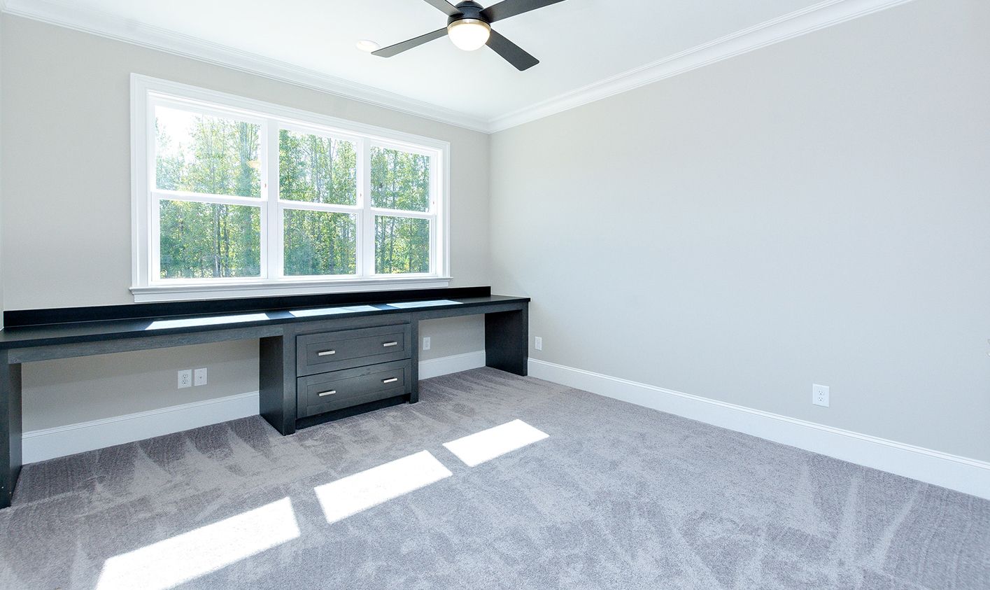 The Commons At Summit Lakes por M&J Developers en Greensboro-Winston-Salem-High Point North Carolina