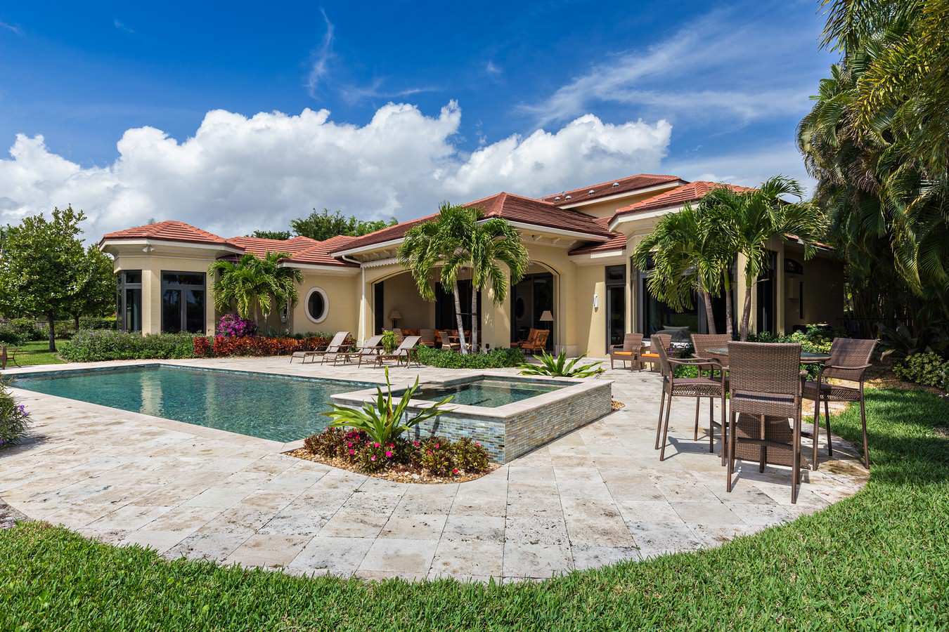 casa en Frenchmans Creek por PB Built