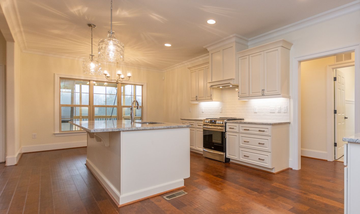 casa en The Commons At Summit Lakes por M&J Developers