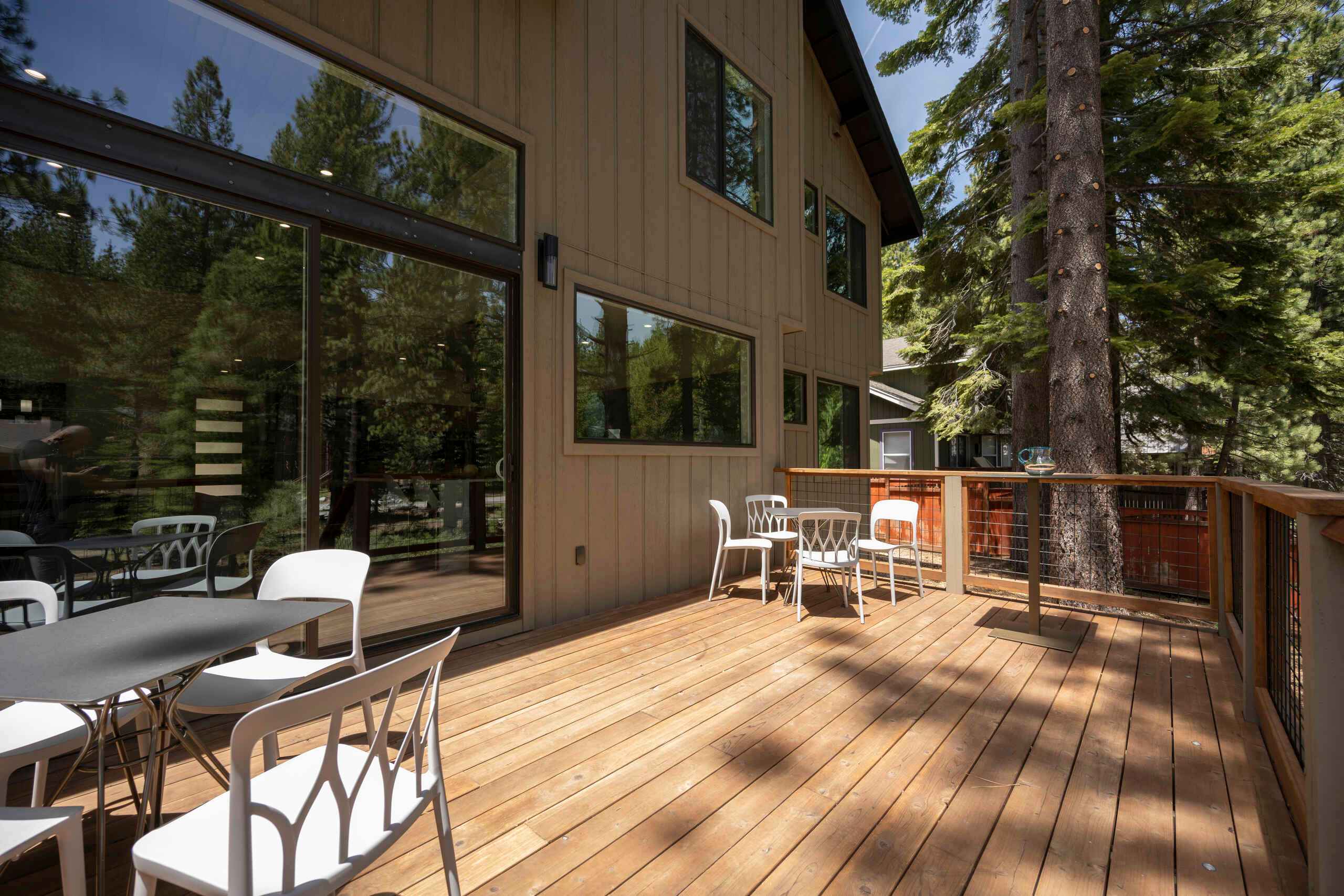 casa en SHEMSS, Inc. por SHEMSS, Inc.