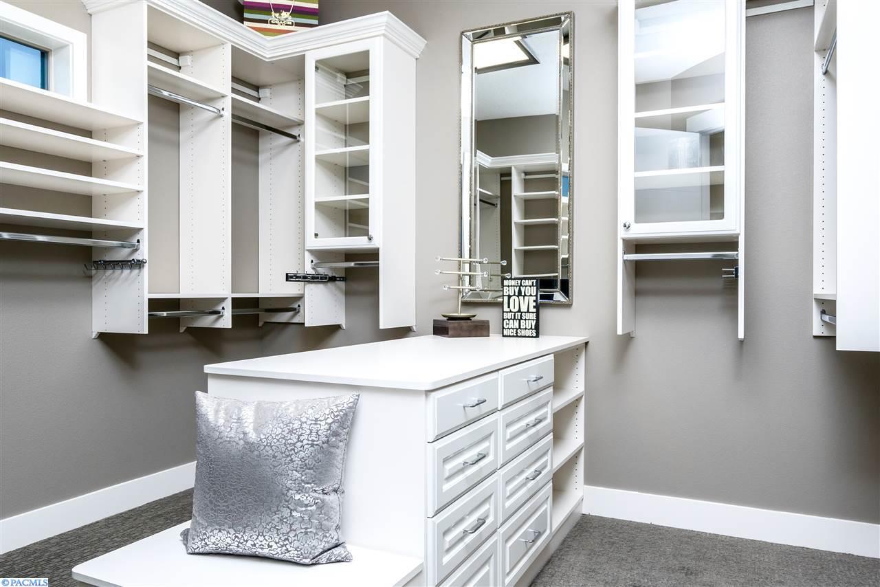 casa en Eagle Crest por Titan Homes LLC