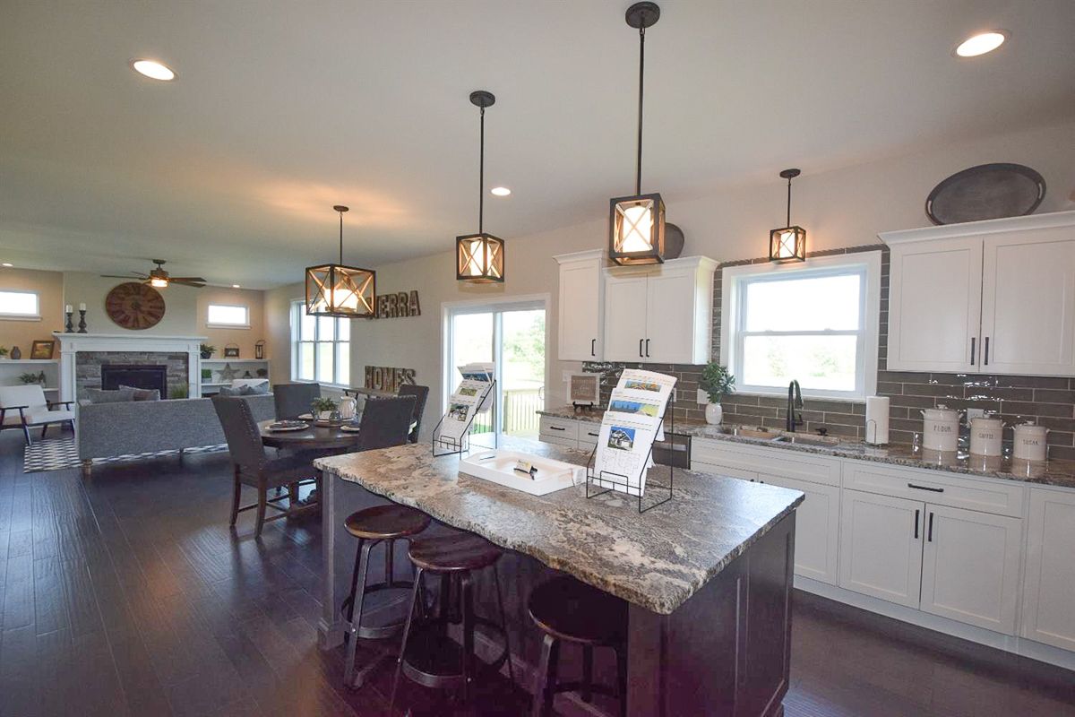 casa en Sierra Homes Inc. por Sierra Homes Inc.