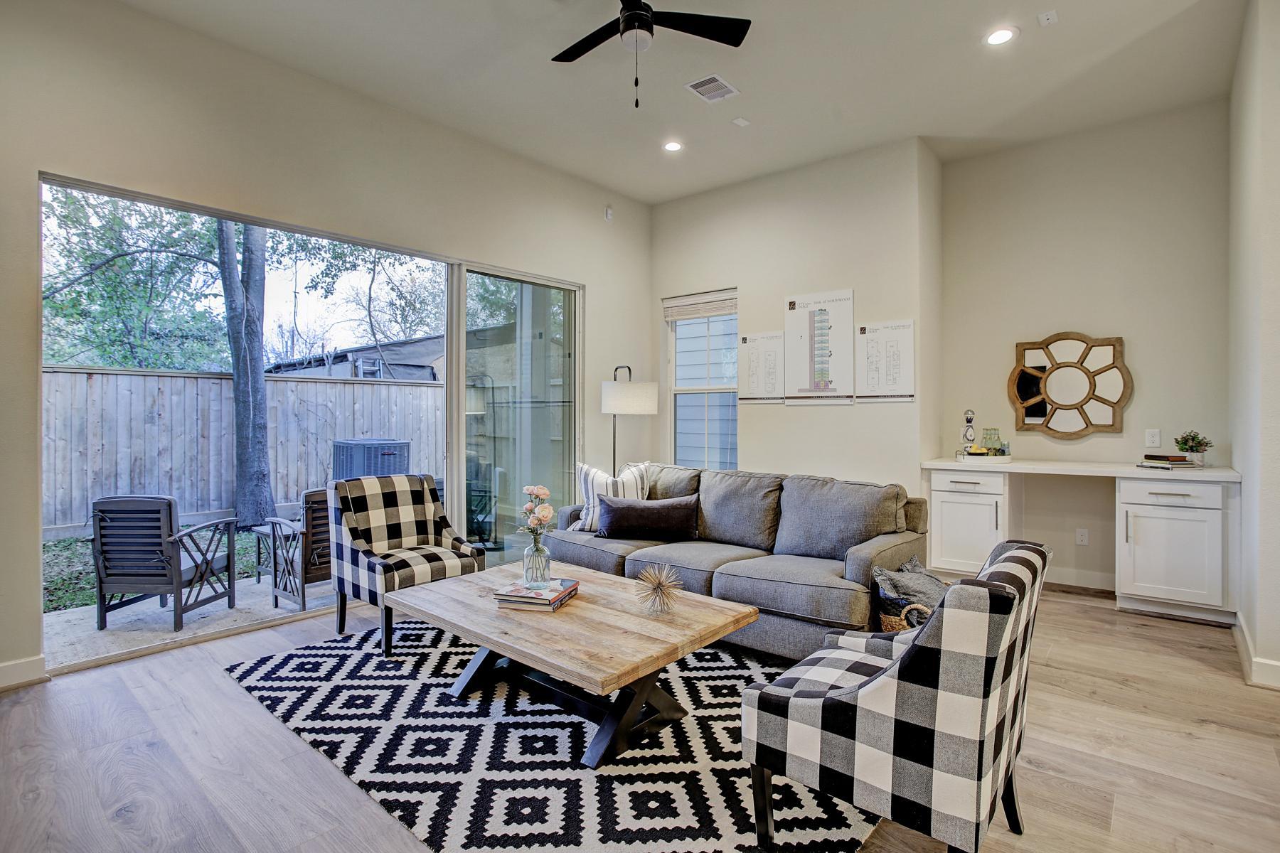 casa en Mansfield Park por City Choice Homes