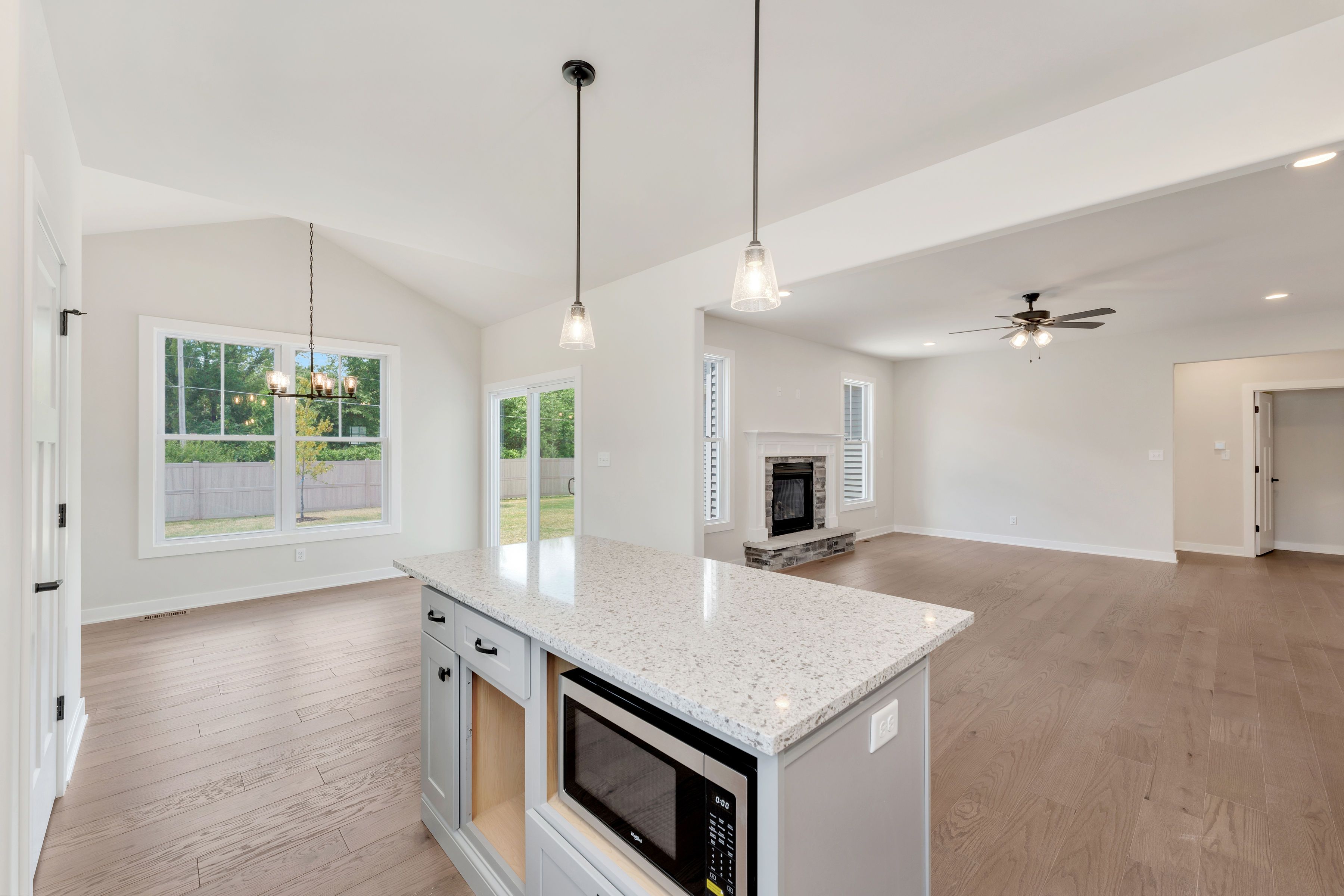 Nardo Builders por Nardo Builders en Gary Indiana