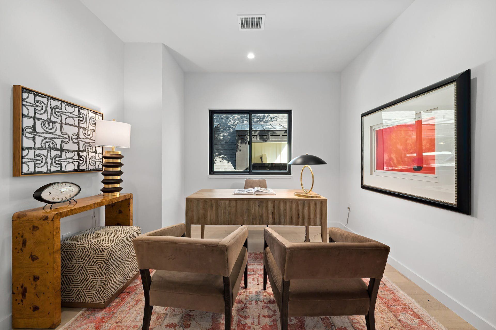 casa en Statesman Standard, LLC por Statesman Standard, LLC