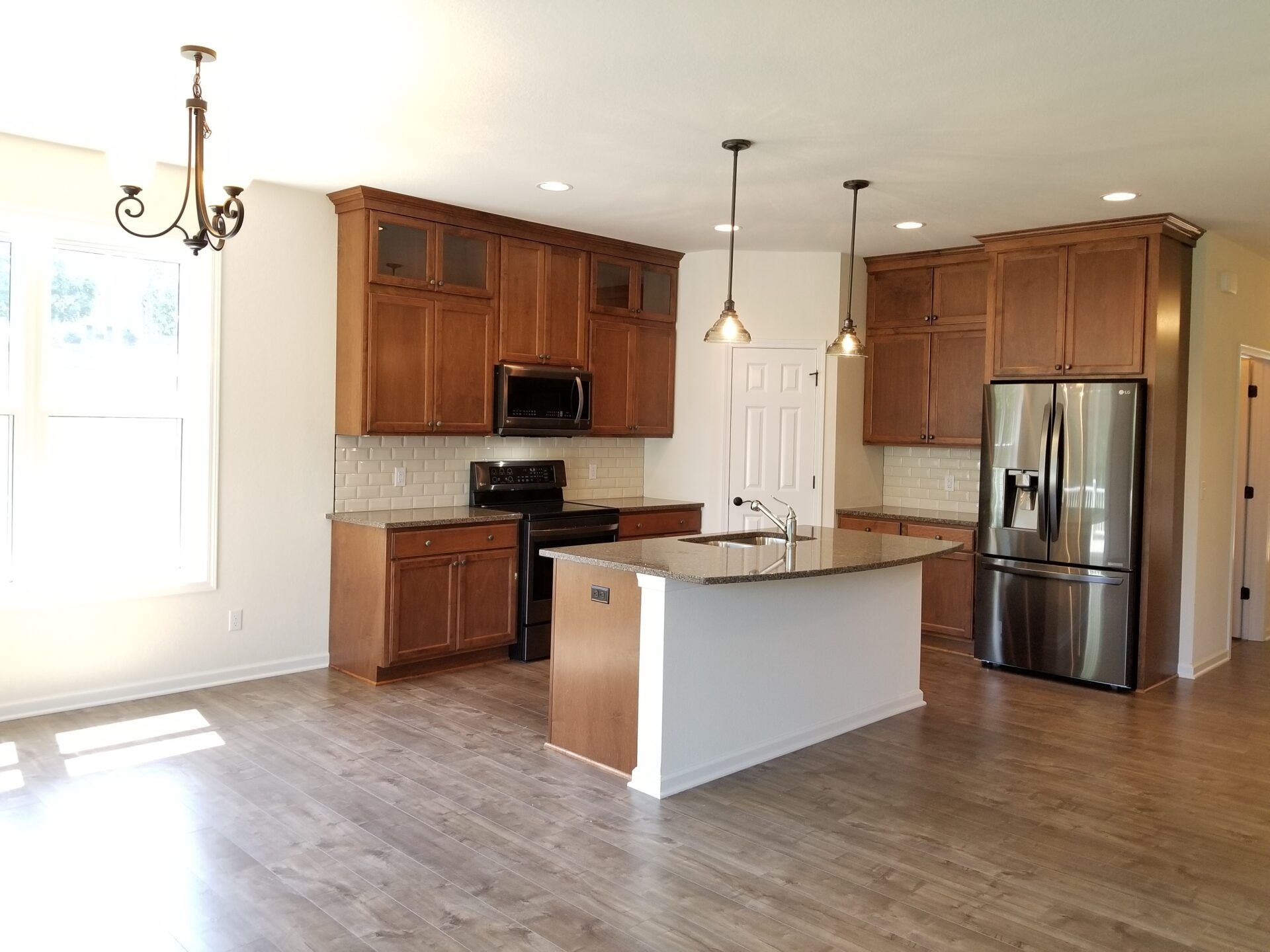 casa en Windmor Subdivision por Hillcrest Builders