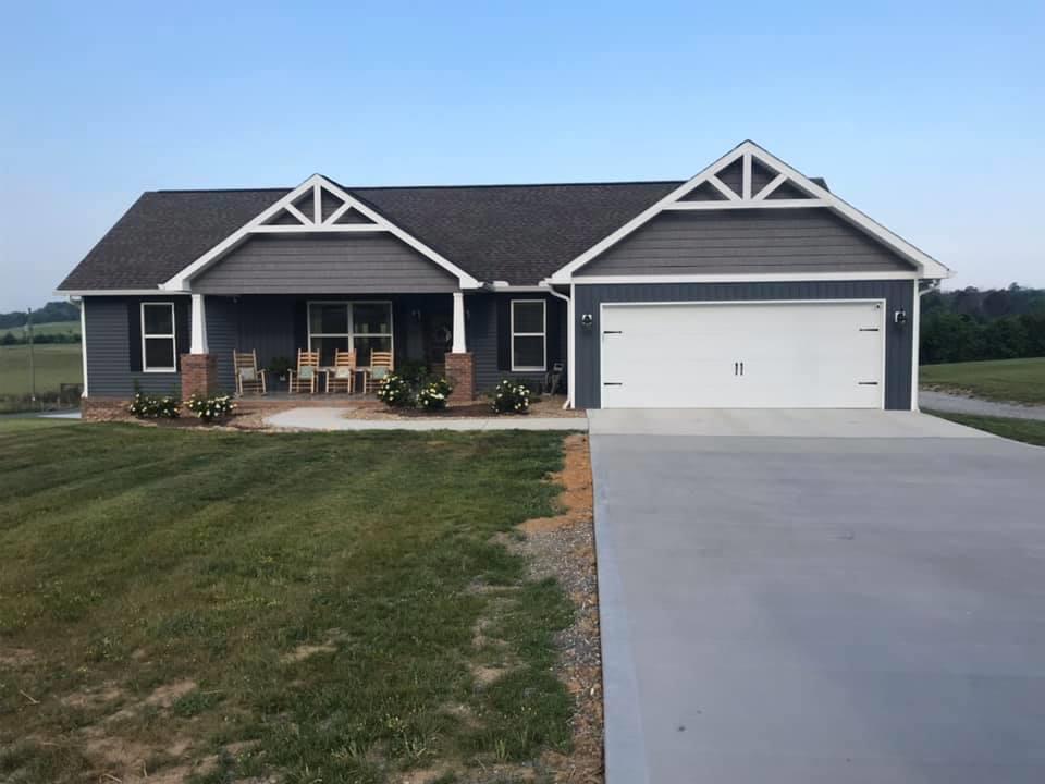 casa en Beeler Builders por Beeler Builders