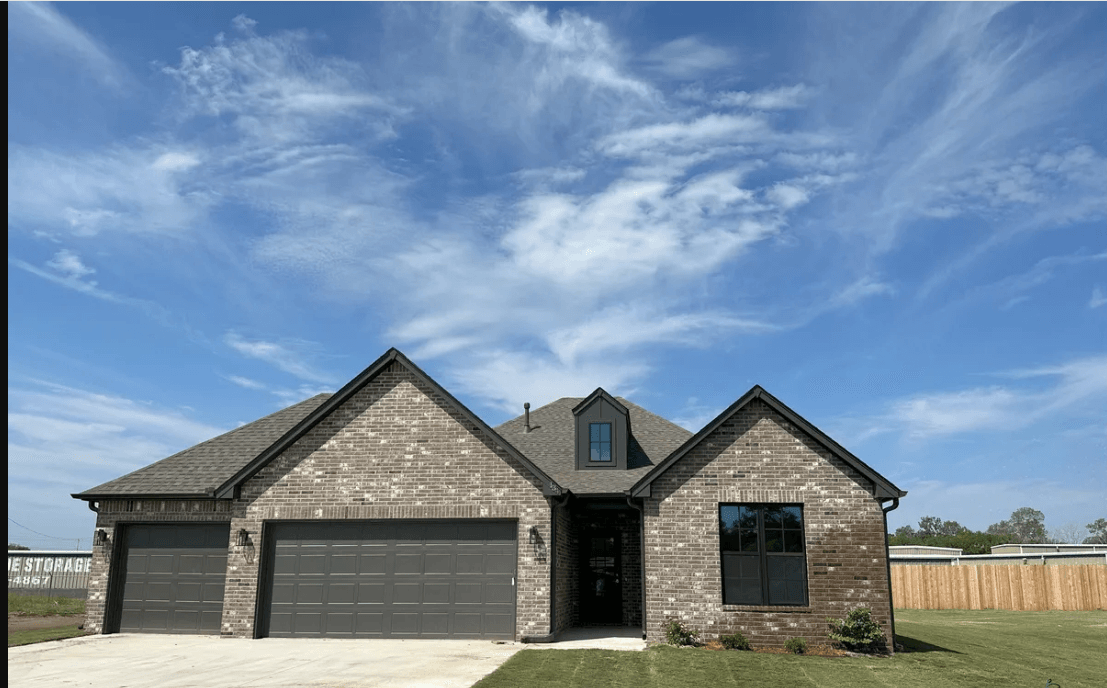 Denham Homes por Denham Homes en Tulsa Oklahoma