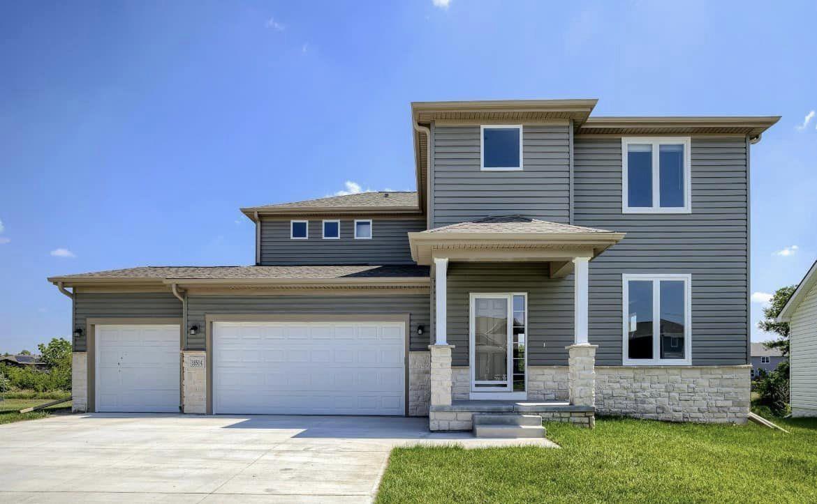 casa en Legacy Homes por Legacy Homes