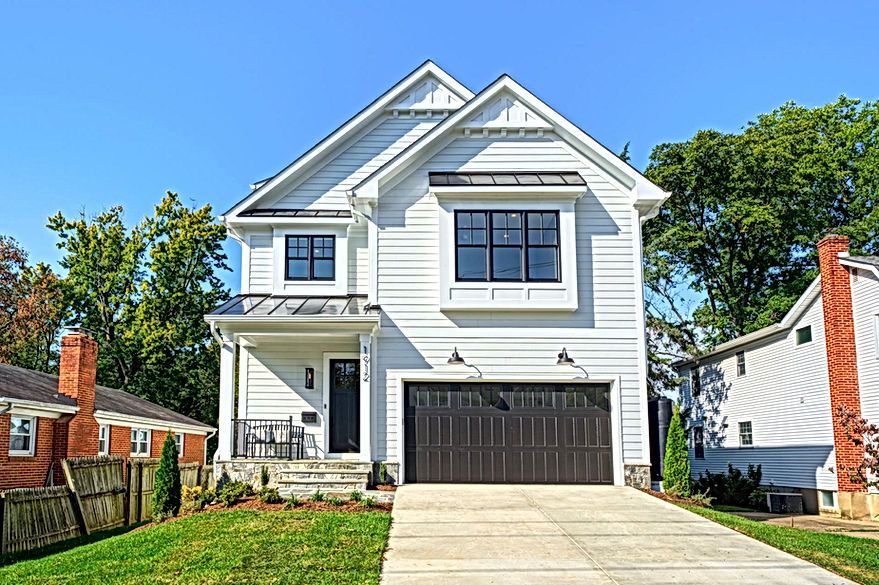 M-R Custom Homes por MR Custom Homes en Washington Virginia